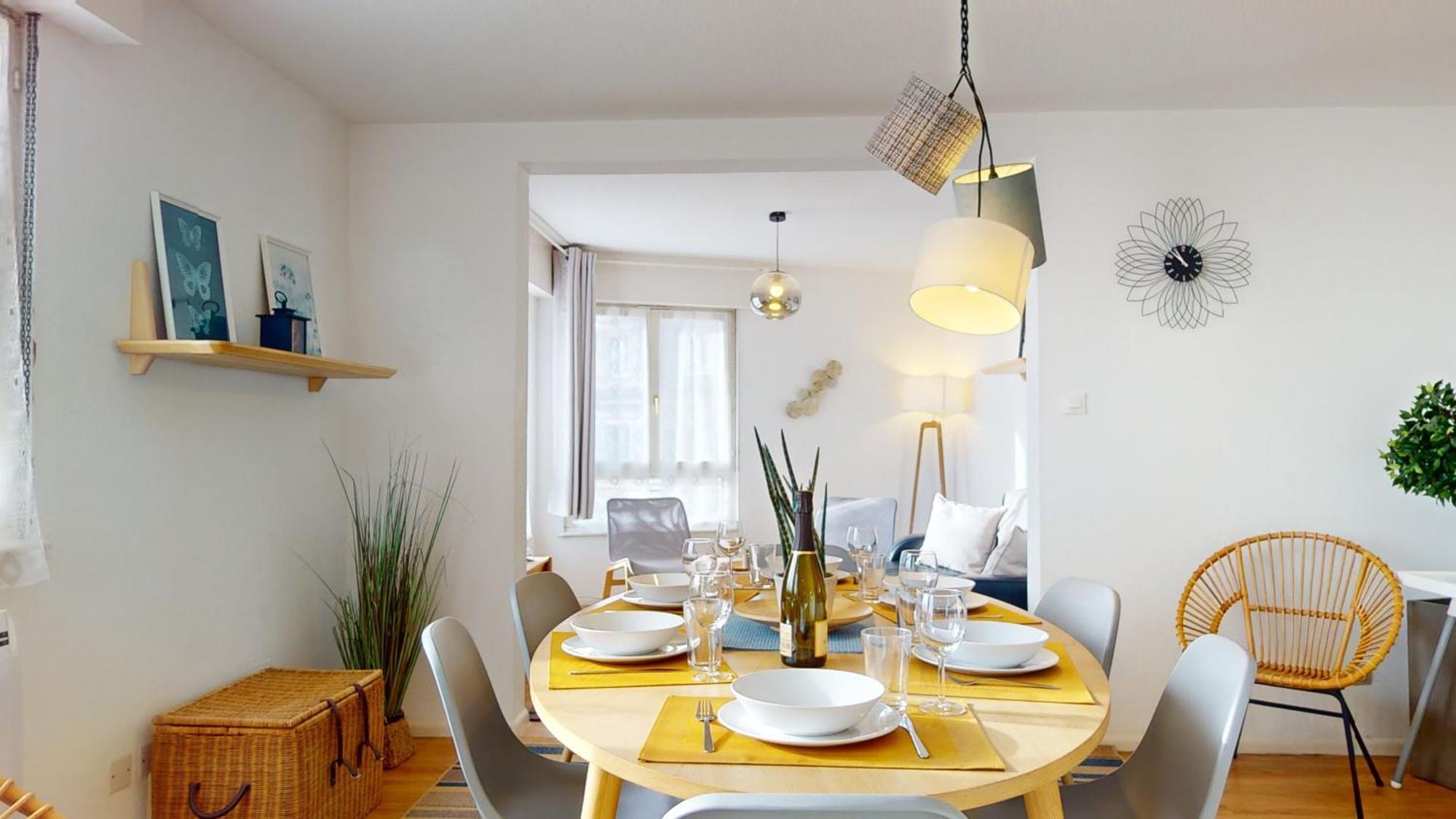 Elegance, 6 Pers 1 Parking Apartment *